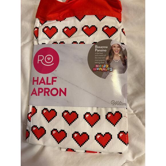 NEW Nerdy Nummies apron - Picture 1 of 3